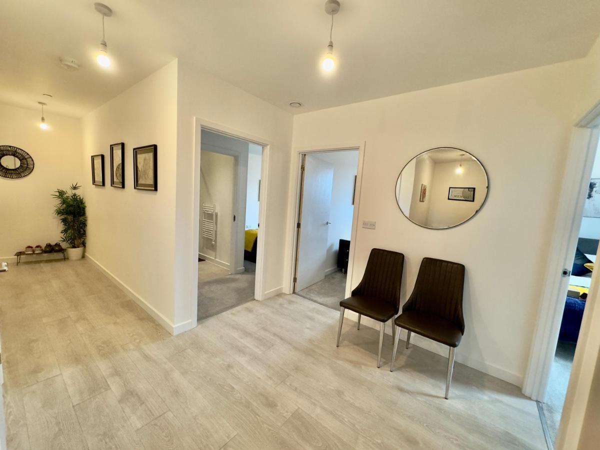 3Bedroom, 2Bathroom, Balcony,Luxury Flat Westfield 伦敦 外观 照片